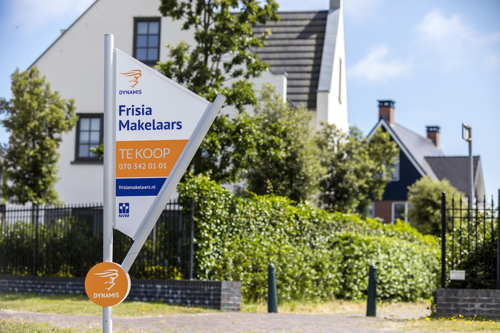 Frisia Makelaars B.V.