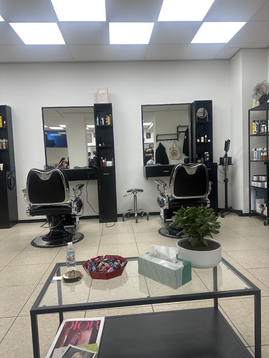Barbershop & Hairsalon Goldenhands