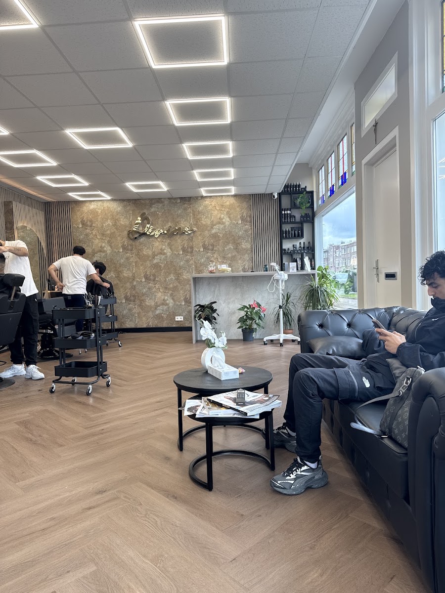 Divine Hair Design