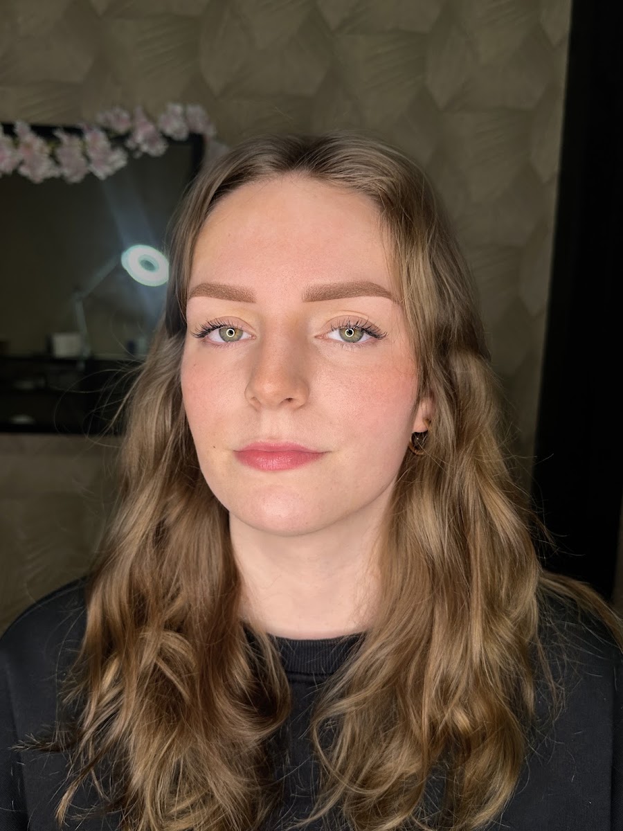 D'Lux Beauty Bar