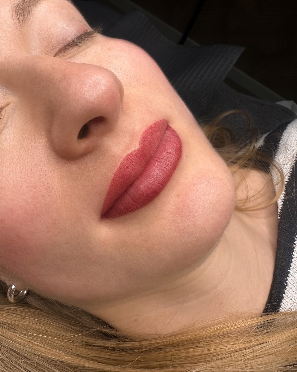 D'Lux Beauty Bar