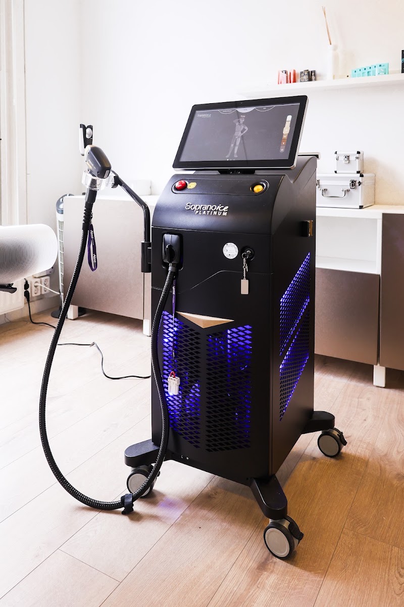 Amelia Studio