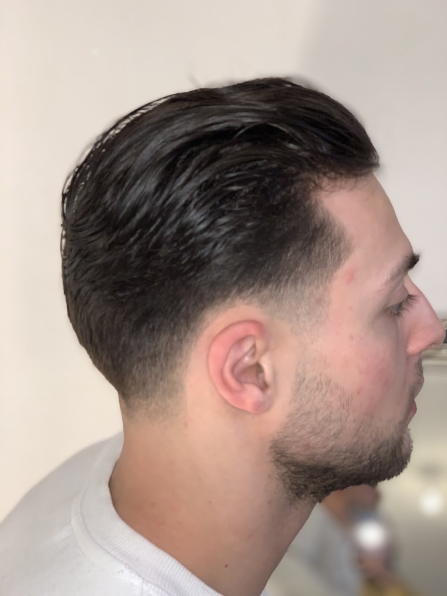Deniz Barbershop