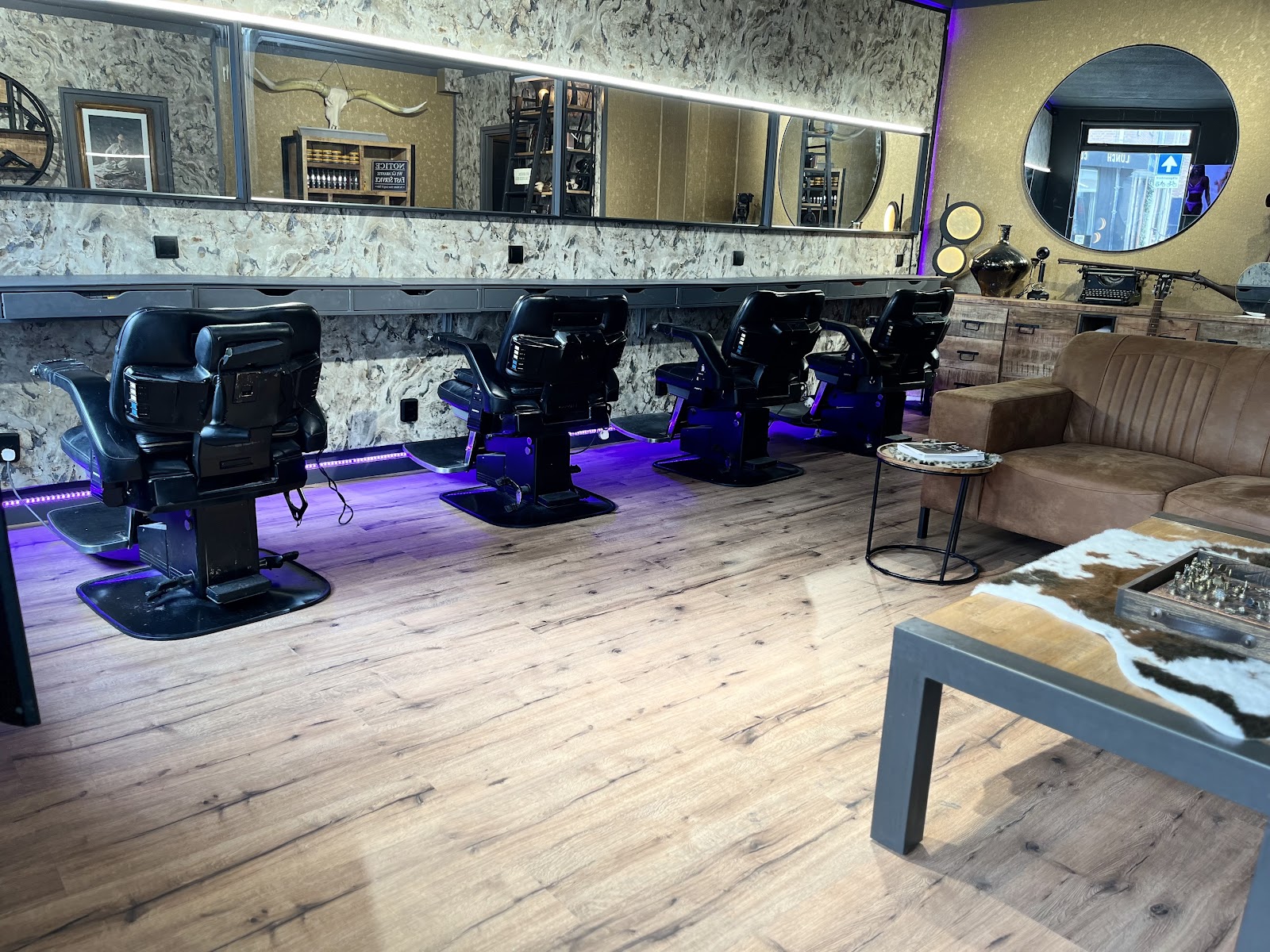 Barbershop aan zee