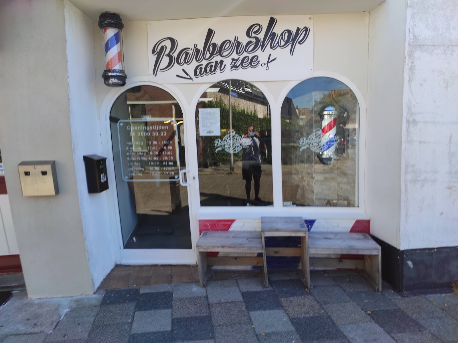 Barbershop aan zee