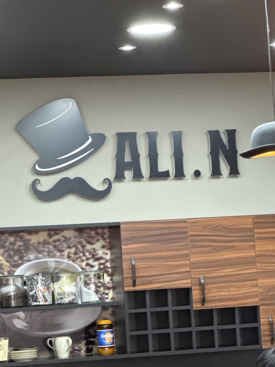 ALI N Barbershop