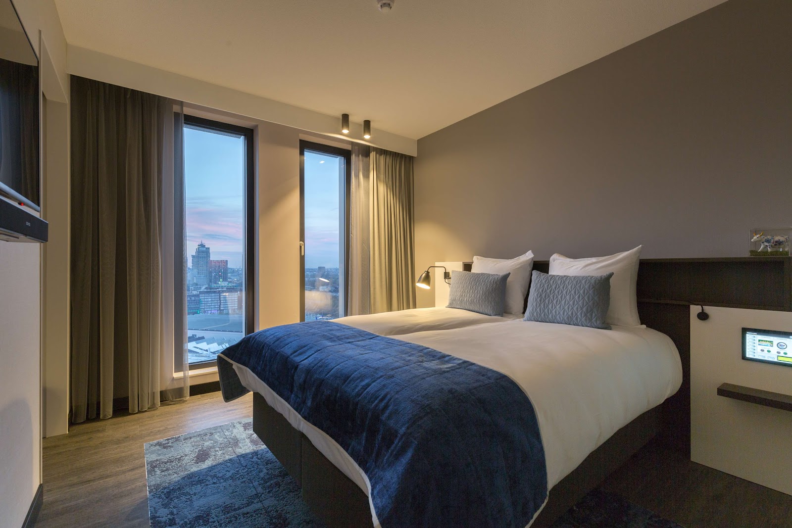 Postillion Hotel & Convention Centre Amsterdam