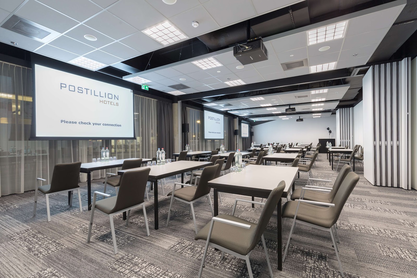 Postillion Hotel & Convention Centre Amsterdam