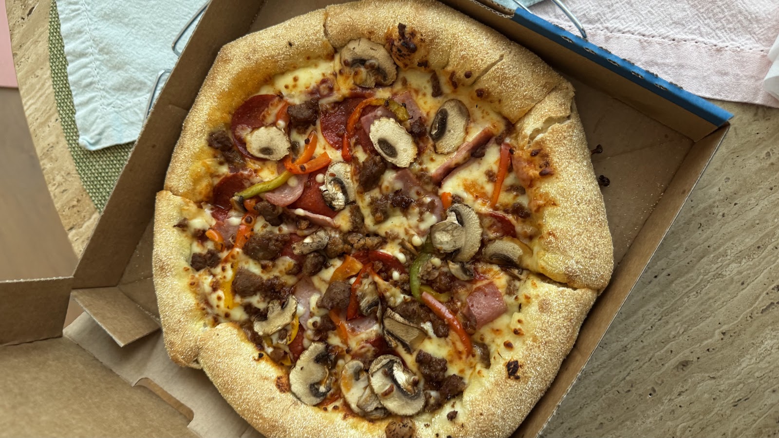 Domino's Pizza Amsterdam Linnaeusstraat