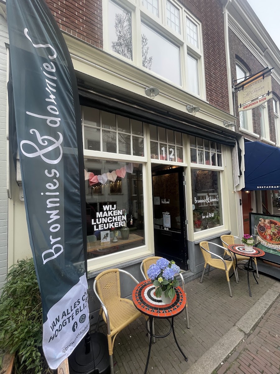 Brownies&downieS Delft