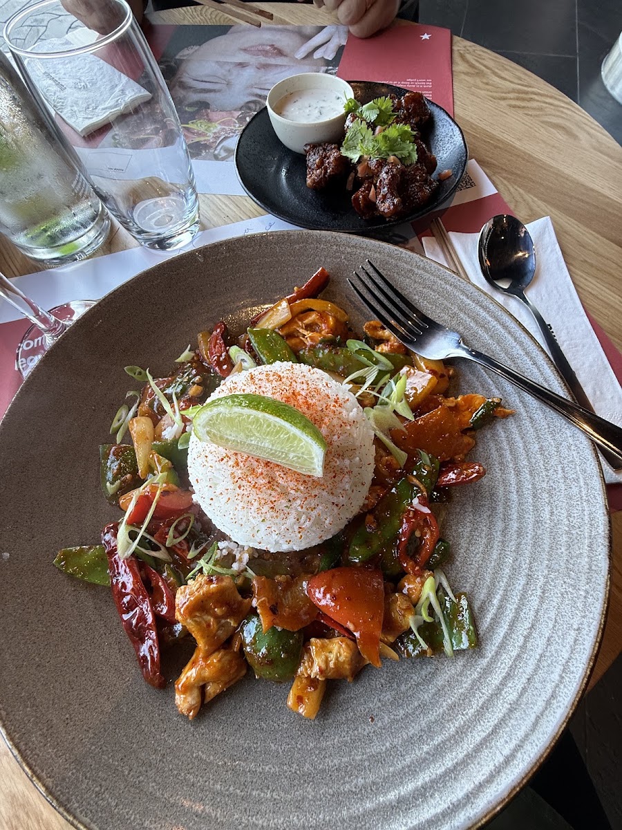 wagamama Amsterdam Centraal Station - IJ-hal
