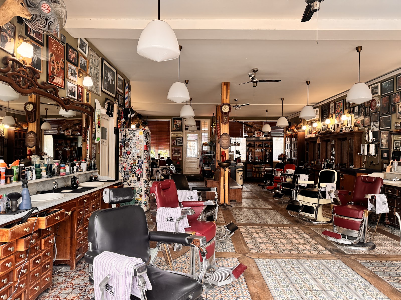 Schorem Haarsnijder & Barbier