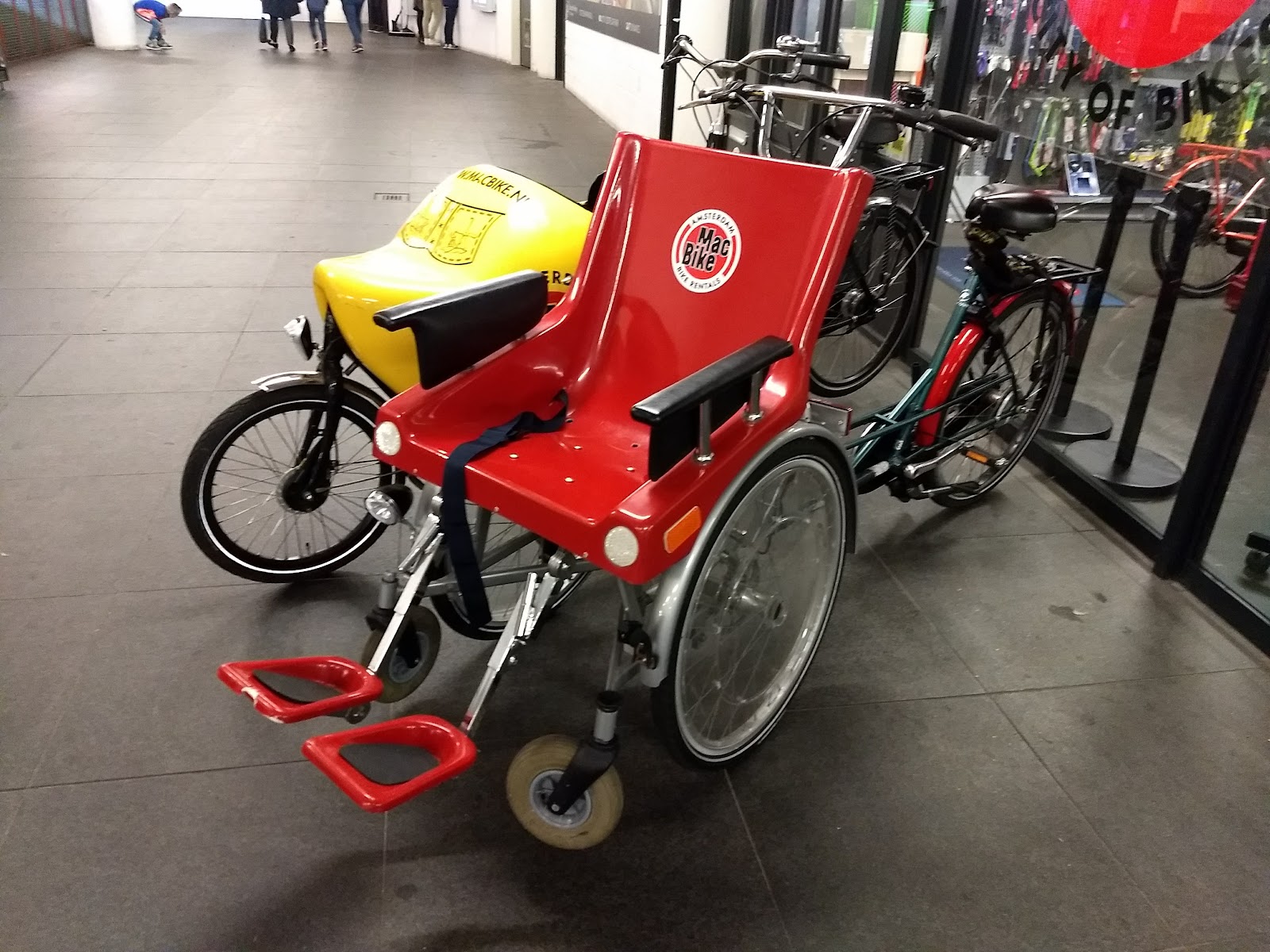 MacBike Central Station